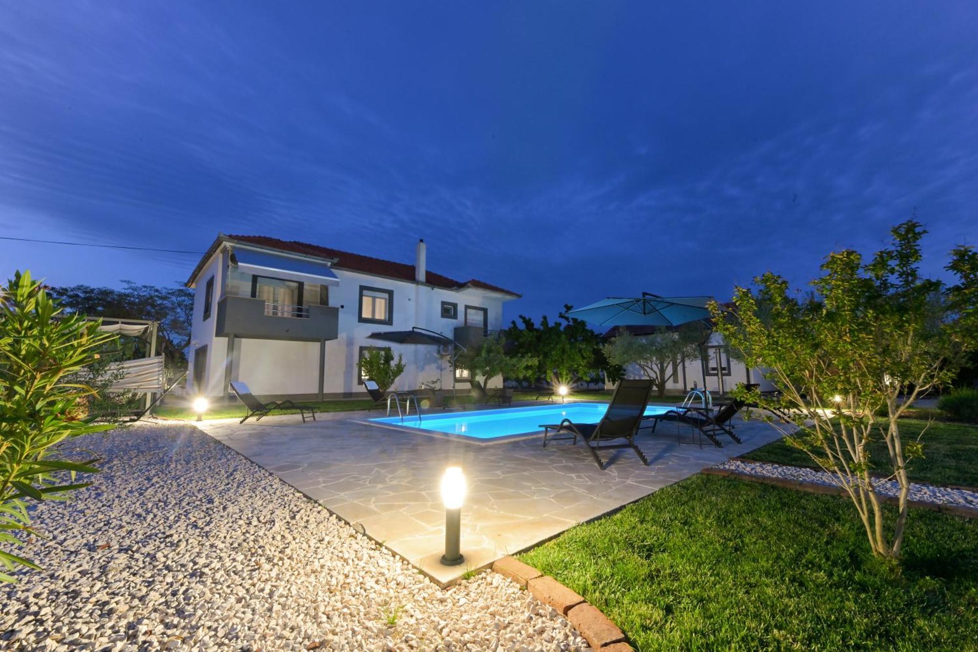 Apartment Amelie - With Pool And Sauna! Galovac  Exteriér fotografie
