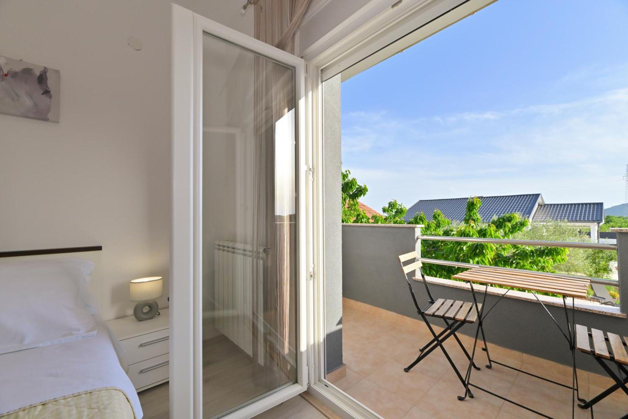 Apartment Amelie - With Pool And Sauna! Galovac  Exteriér fotografie